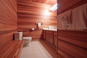 Whiski Jack Creekside Whistler Esterno foto